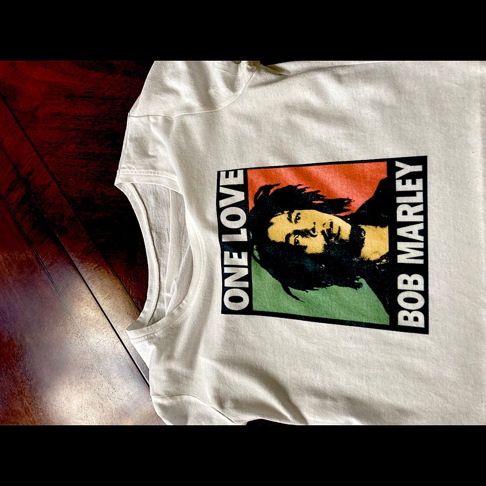 Bob marlie graphic T